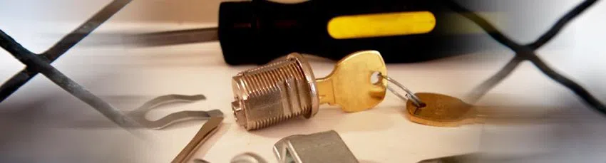 community Locksmith Store Elkhart, IA 515-379-5042 - changing-locks